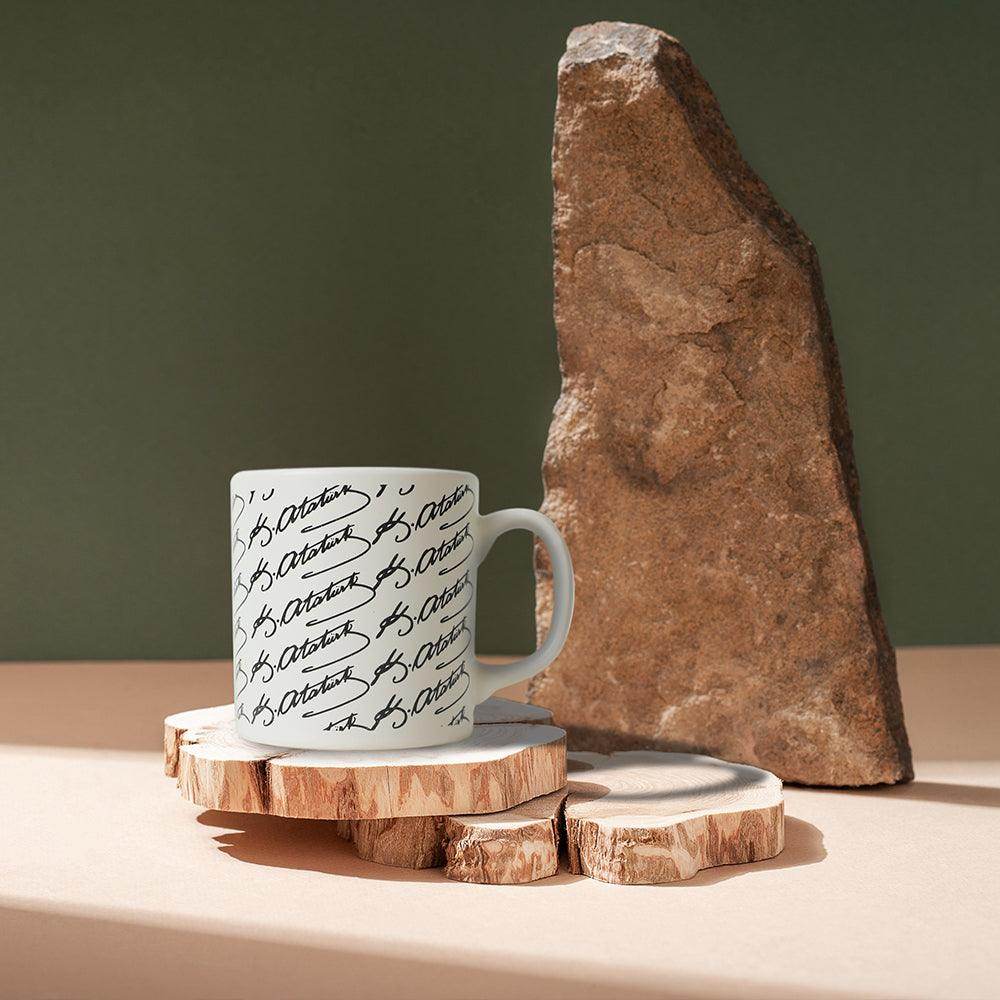 Keraart Atatürk İmza Siyah Beyaz Silindir Kupa 1 Adet