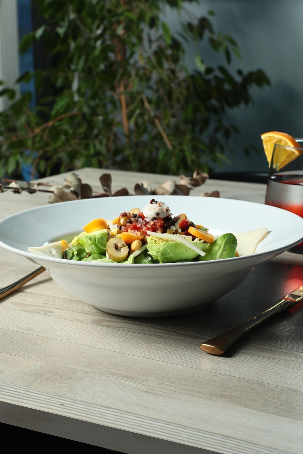 Beyaz Delta Makarna Tabağı 26 Cm