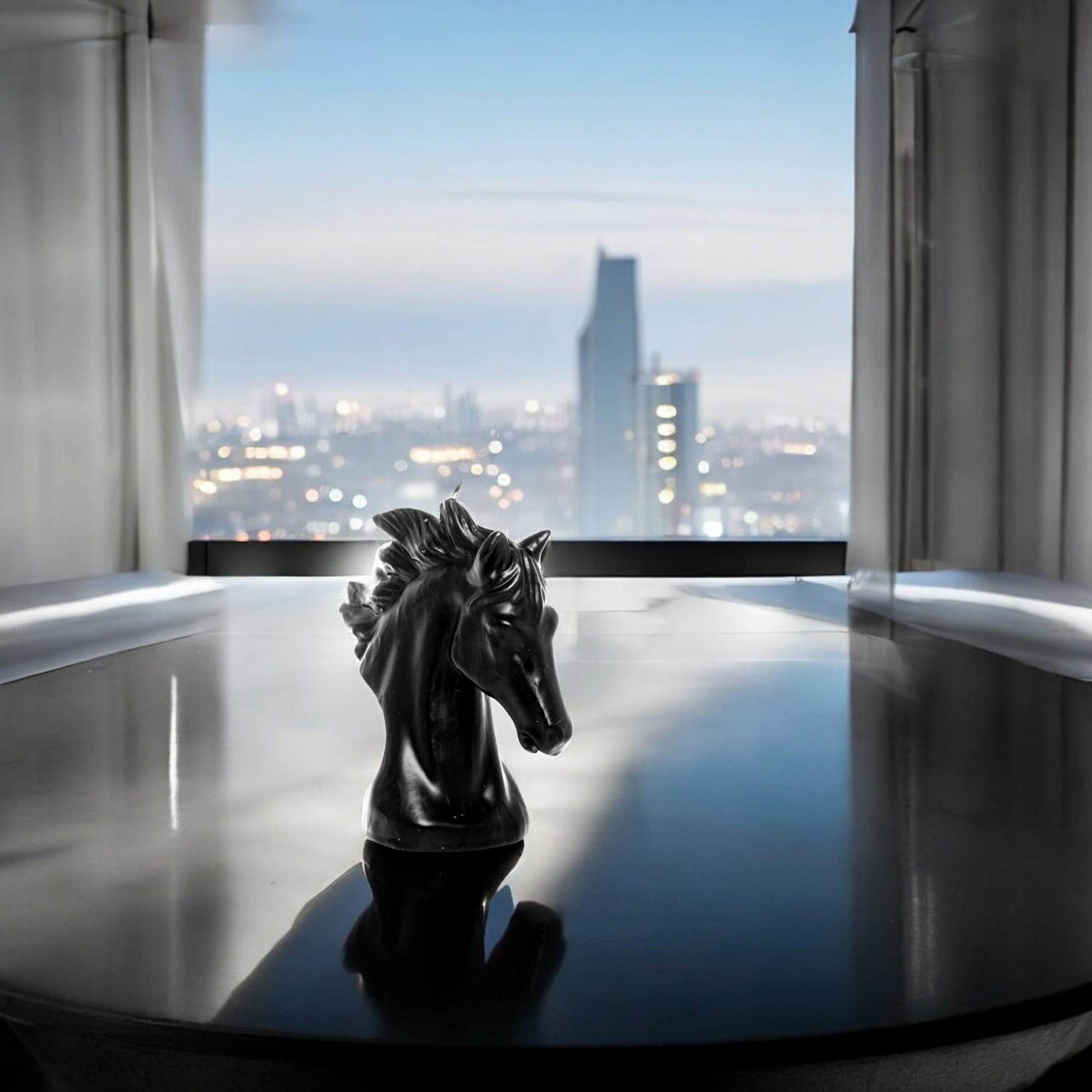 Black Horse Doğal El Yapımı Dekoratif Mum