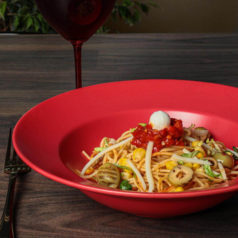Delta Mat Kırmızı Bayrak Makarna Tabağı 26 Cm