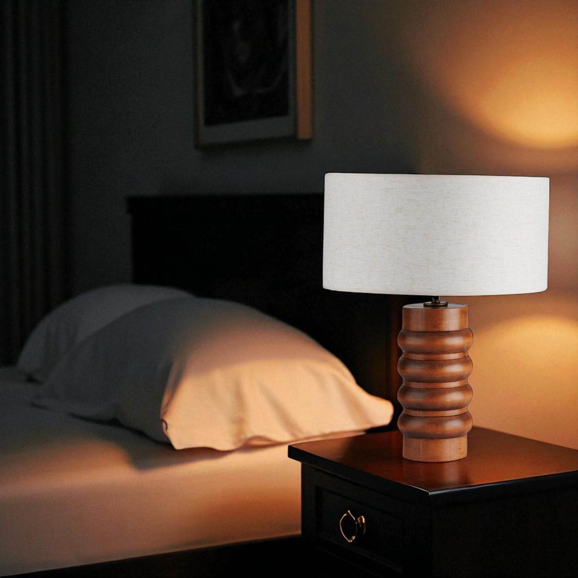 Kamran | Yatak Odası ve Oturma Odası İçin Şık Masa Lambası