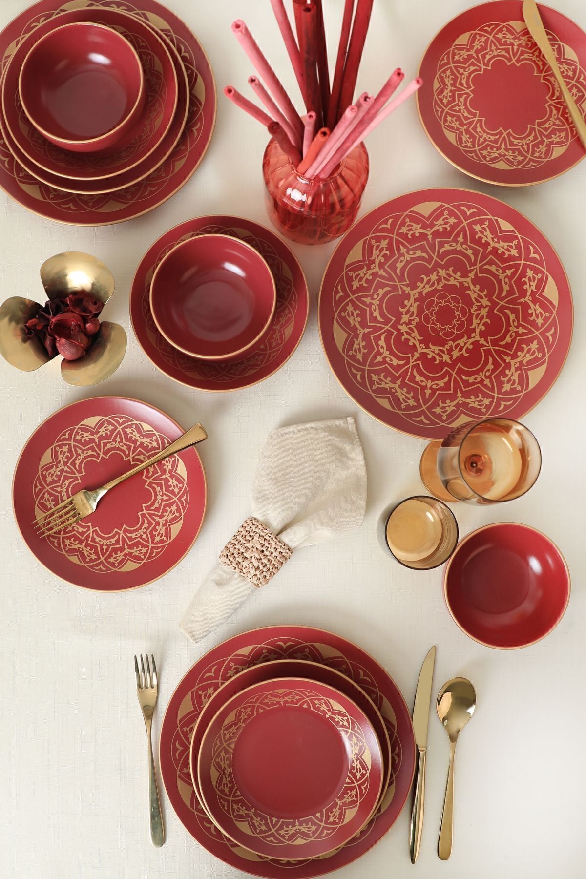 Keraart Hatırat Yemek Takımı 24 Parça 6 Kişilik 521