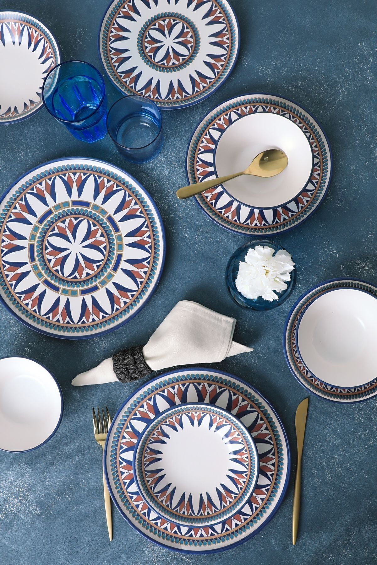 Keraart Ruby Yemek Takımı 24 Parça 6 Kişilik 20793-94-95