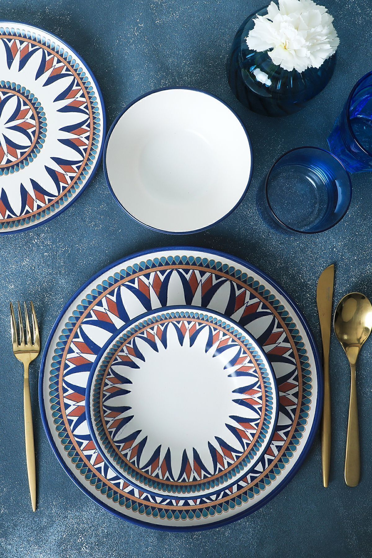 Keraart Ruby Yemek Takımı 24 Parça 6 Kişilik 20793-94-95