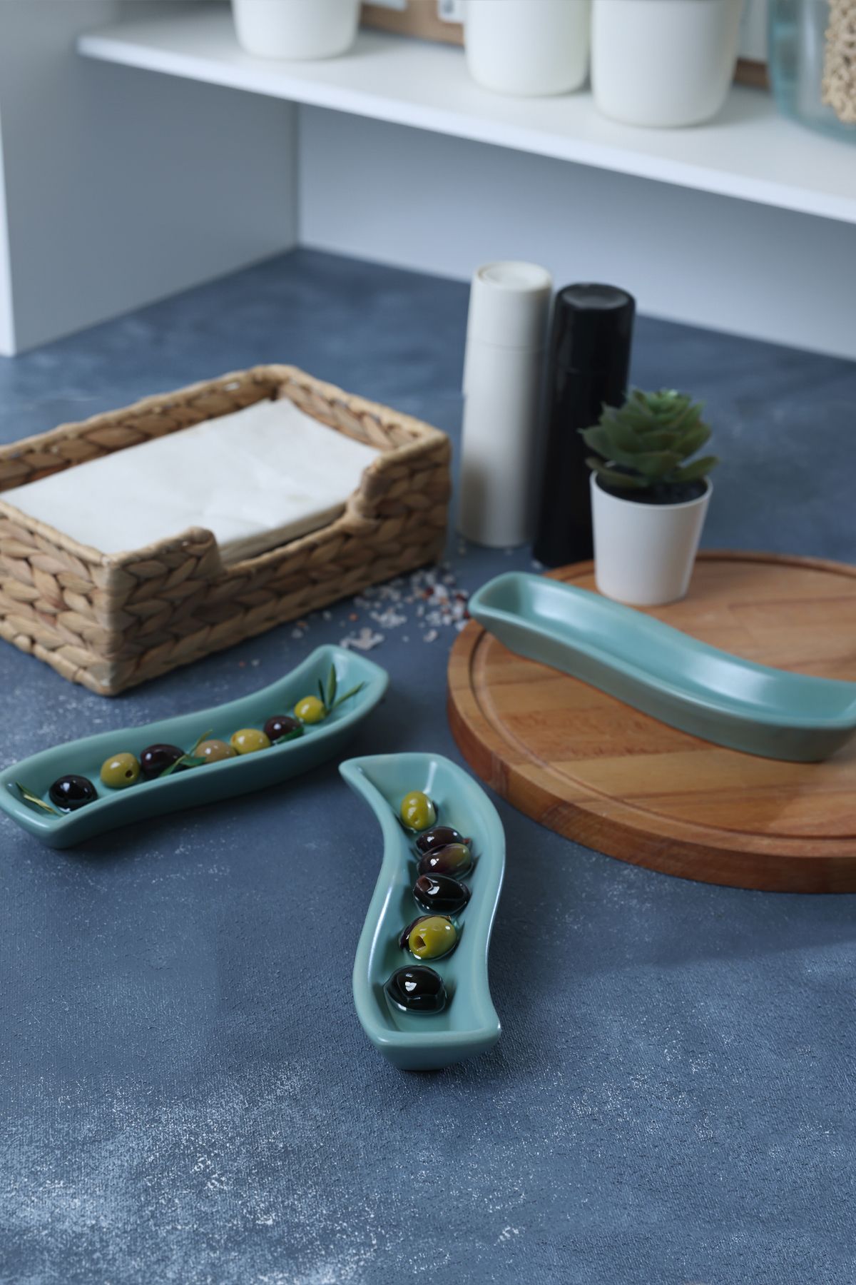 Mat Açık Yeşil İvory Zeytinlik 3 Adet 18 Cm