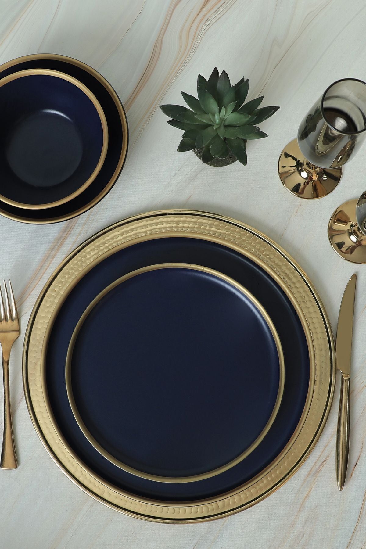 Mat Lacivert Gold Fileli Yemek Takımı 24 Parça 6 Kişilik