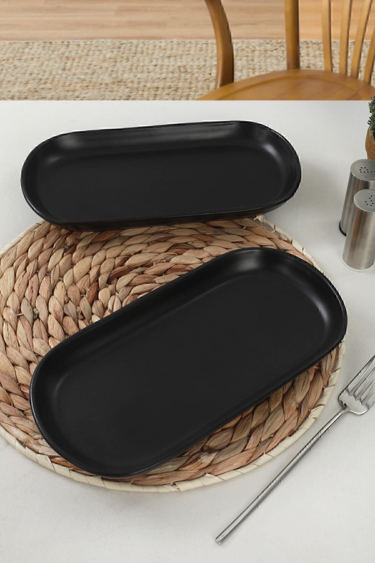 Mat Siyah Noyan Kayık Tabak 2 Adet 26 Cm