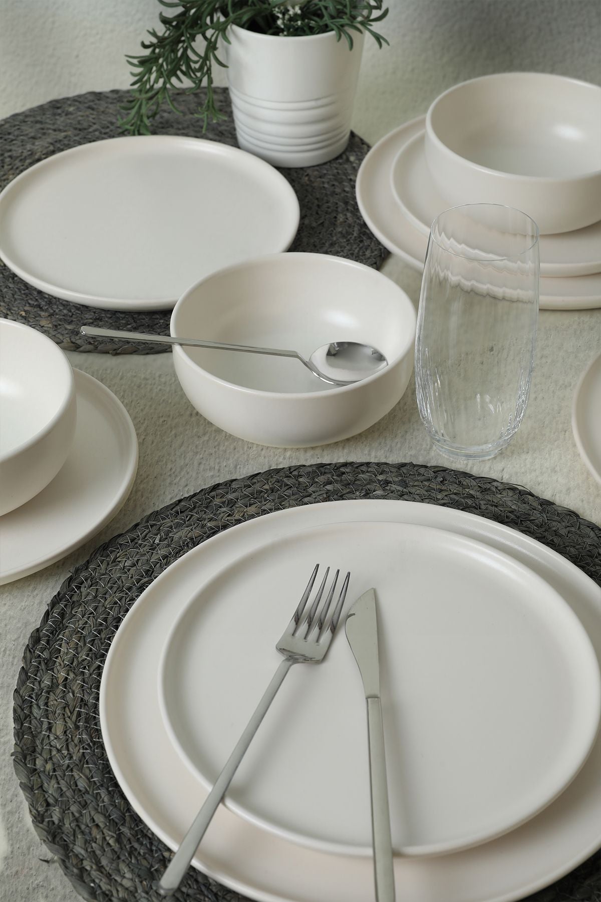 Nordic Mat Beyaz Yemek Takımı 18 Parça 6 Kişilik 022