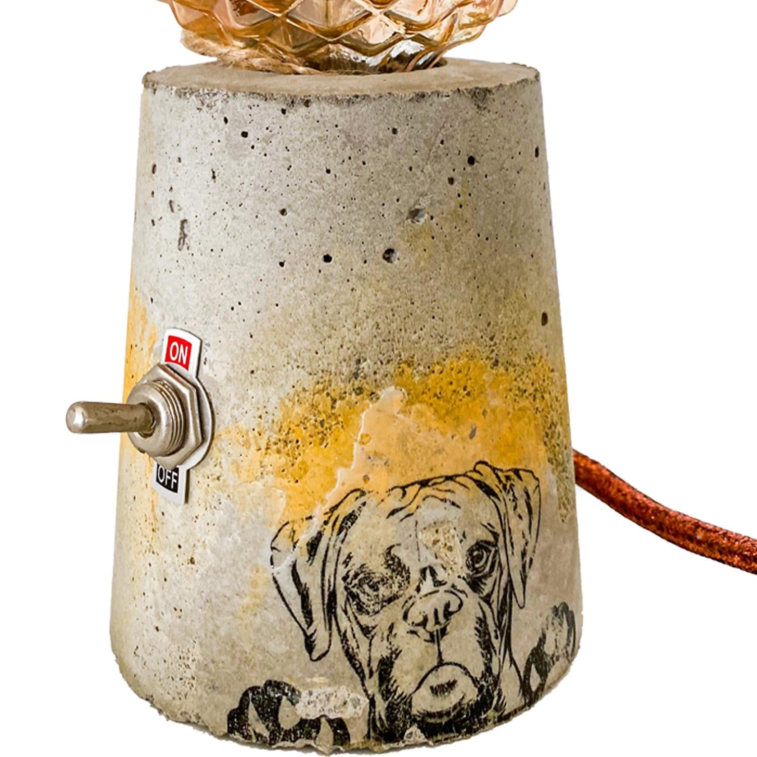 ReHome Yellow Dog Beton Masa Lambası